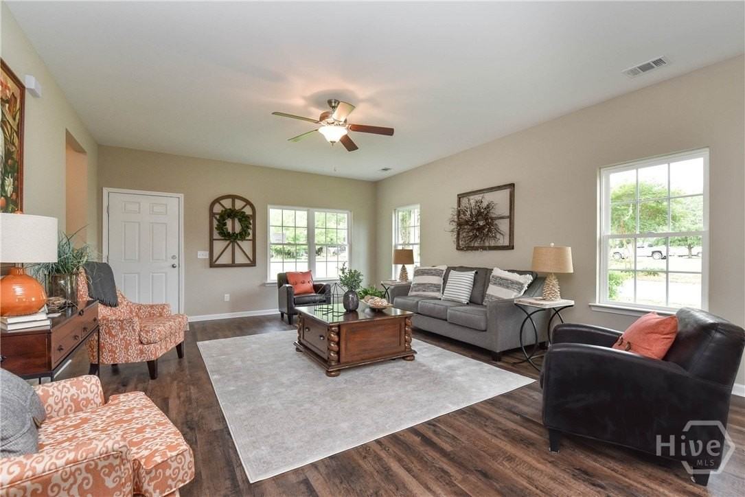 109 Kennah Ct - Photo 7 of 35