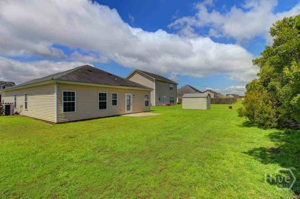 20 Evergreen Oak Dr - Photo 7 of 32