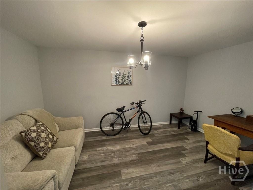 2033 E 41st St - Photo 3 of 13