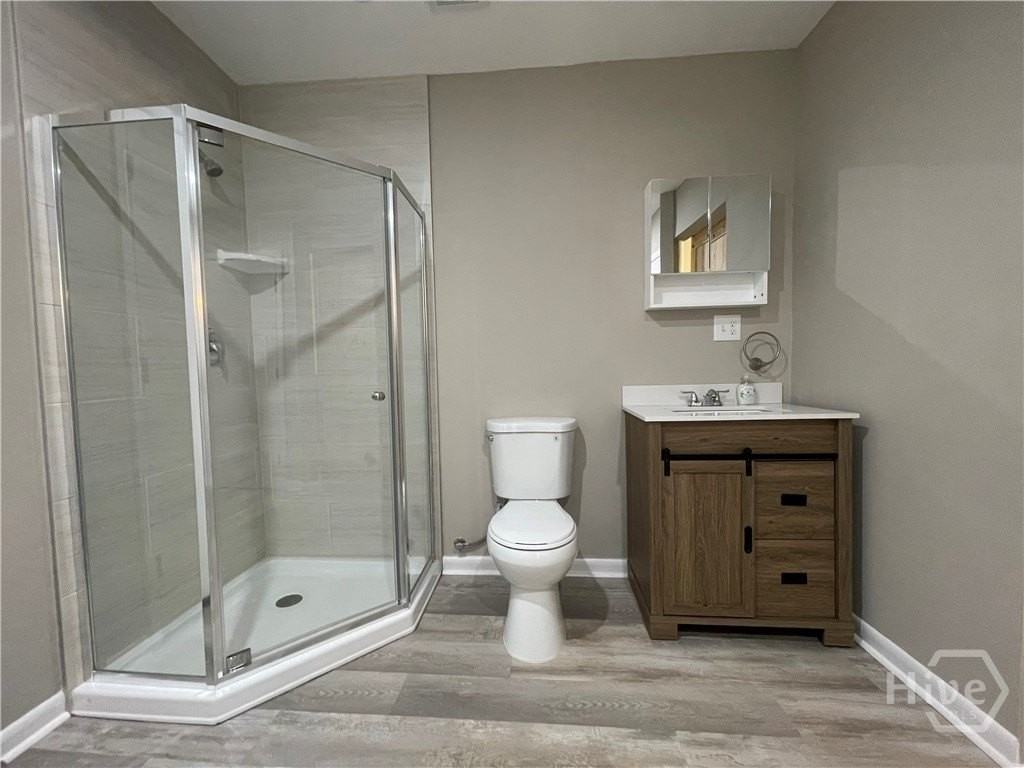 2033 E 41st St - Photo 6 of 13