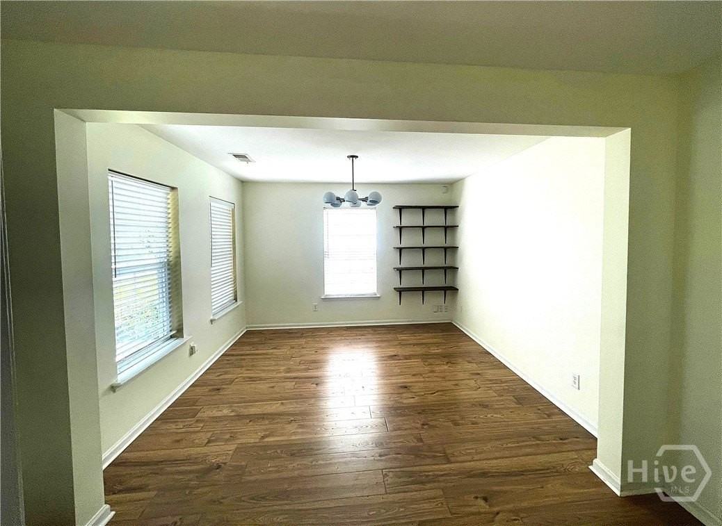 6 Timber Crest Ct - Photo 3 of 20