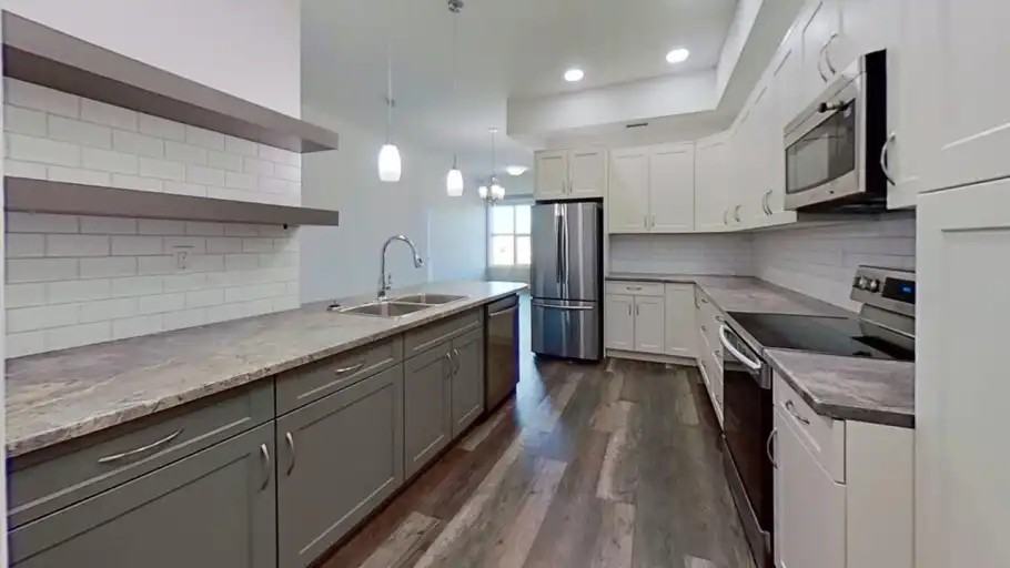 439 Makenny St #205 - Photo 2 of 11