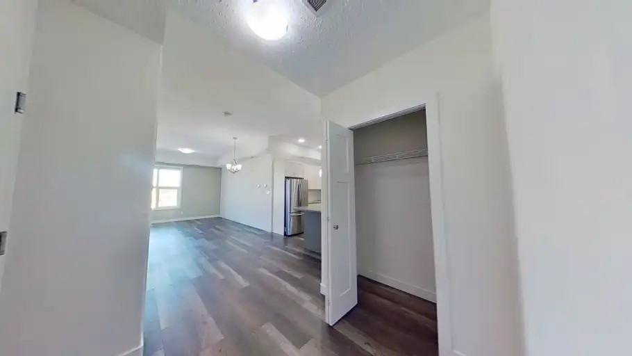 439 Makenny St #205 - Photo 4 of 11