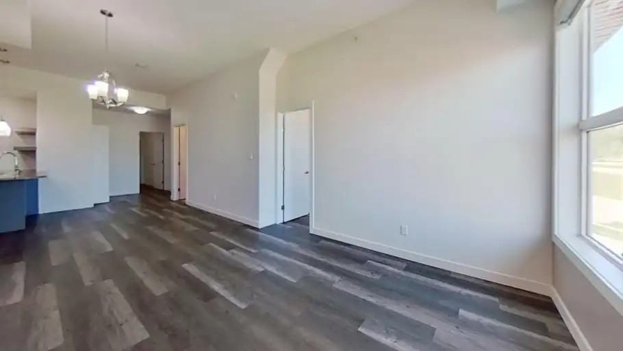 439 Makenny St #205 - Photo 6 of 11