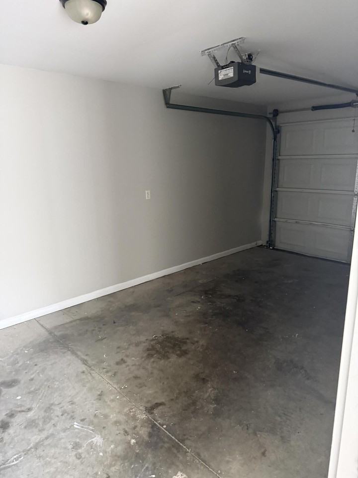 8003 Wilburn Way - Photo 3 of 11