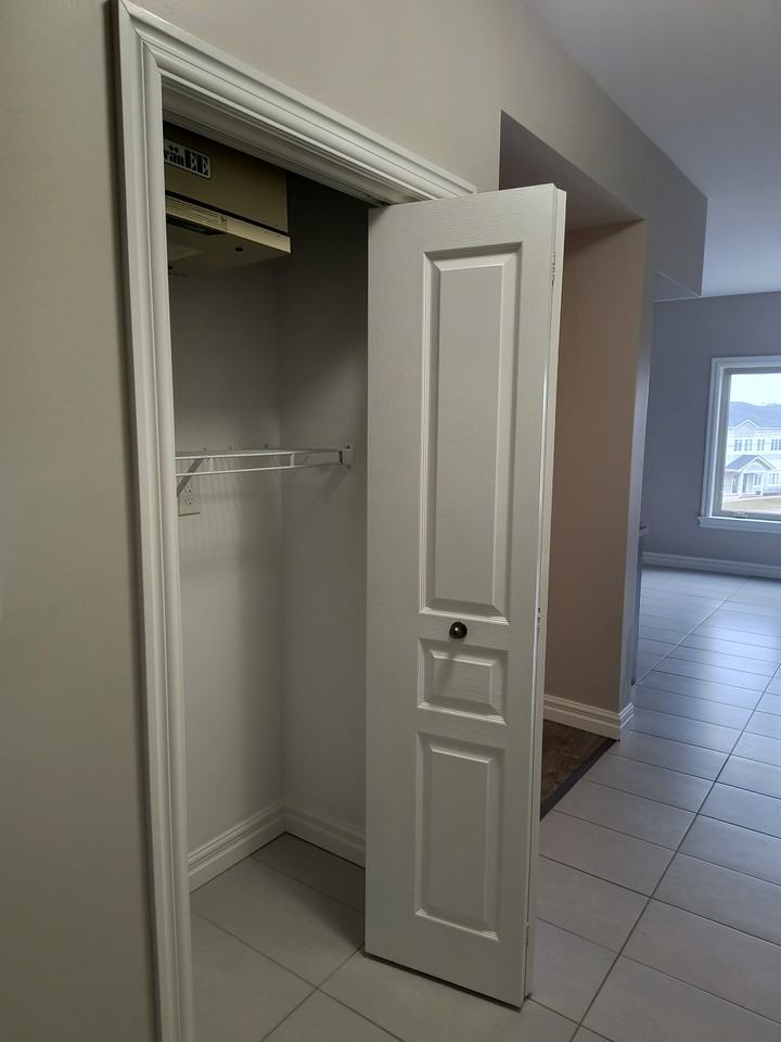 40 Flanders Court - Photo 7 of 10