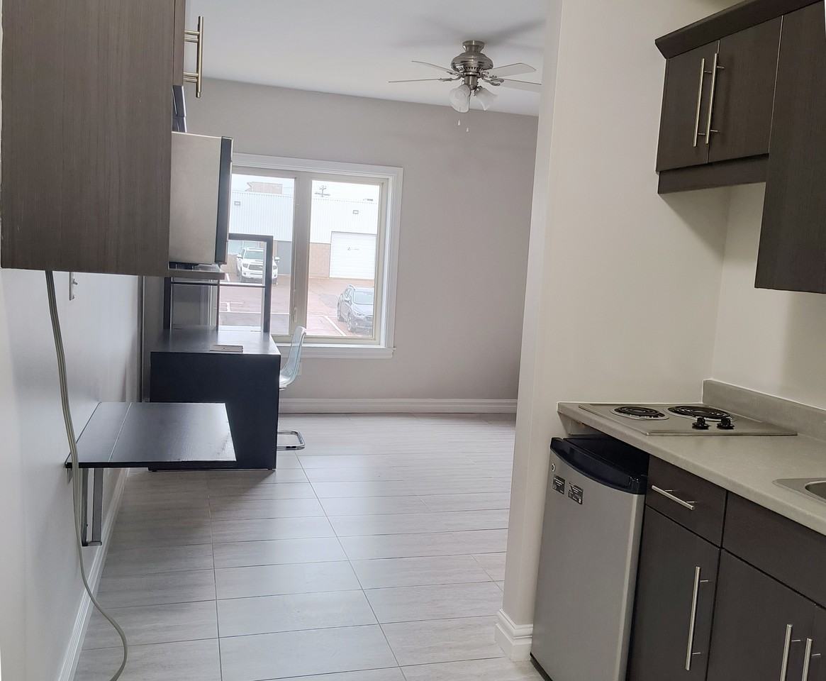 25 Flanders Court - Photo 4 of 8