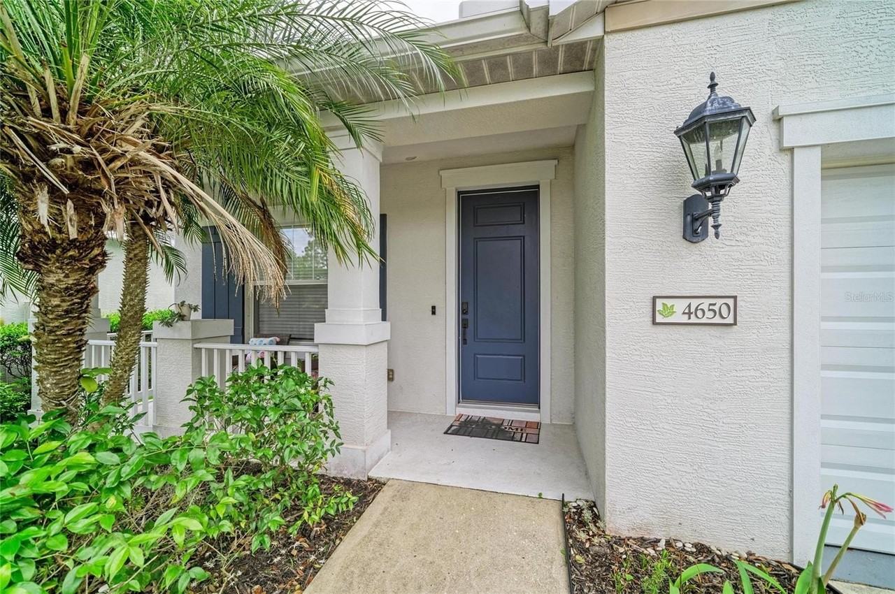 4650 Woodbrook Dr - Photo 4 of 42