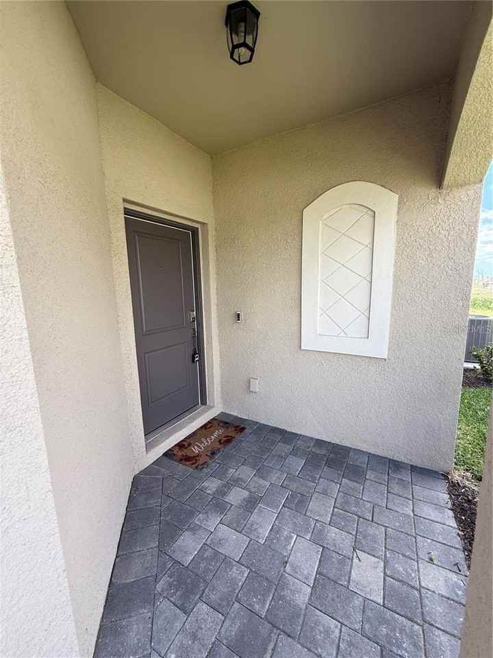 5514 Tidal Breeze Cv - Photo 3 of 47