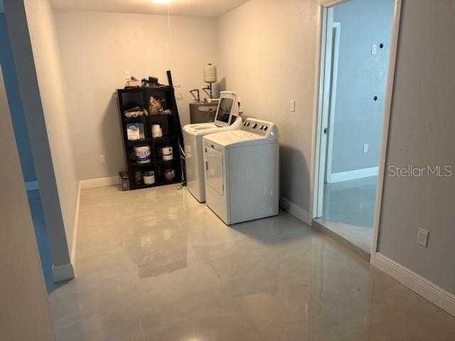 1249 Joplin Ave Nw - Photo 7 of 25