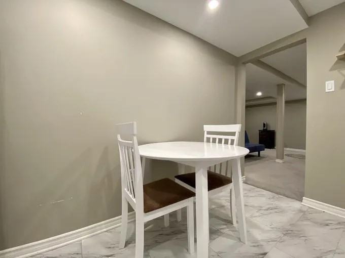 427 Main Street - Photo 6 of 11