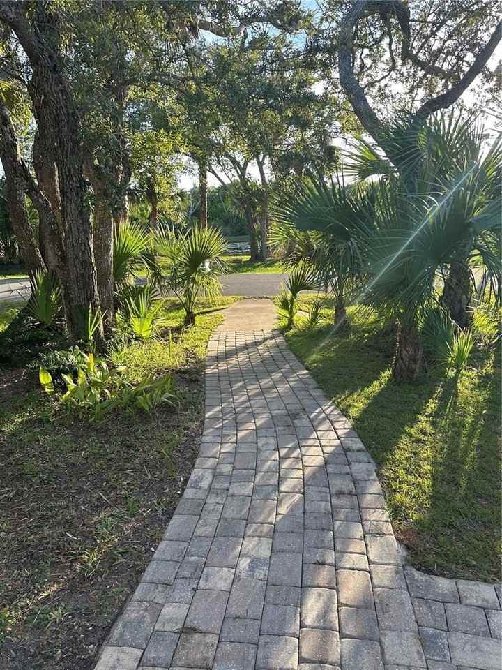 1201 S Flagler Ave - Photo 3 of 14