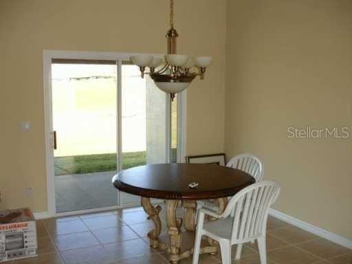 988 Cornell Ave - Photo 3 of 9