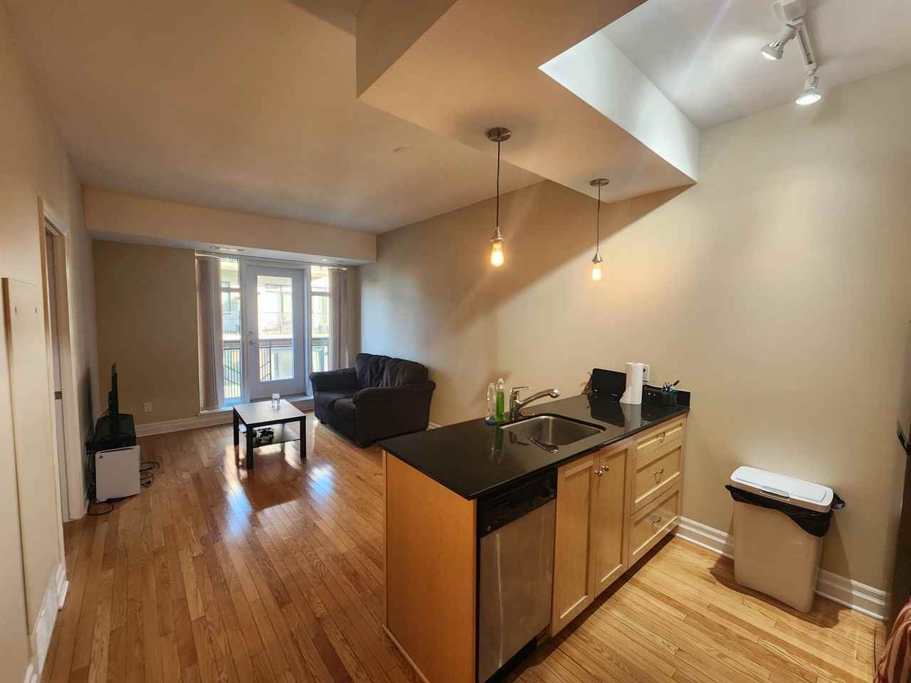 1013-235 Kent Street - Photo 2 of 10