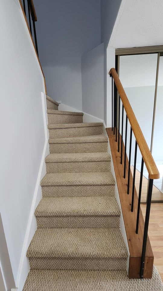 35 Sunridge Lane - Photo 2 of 14