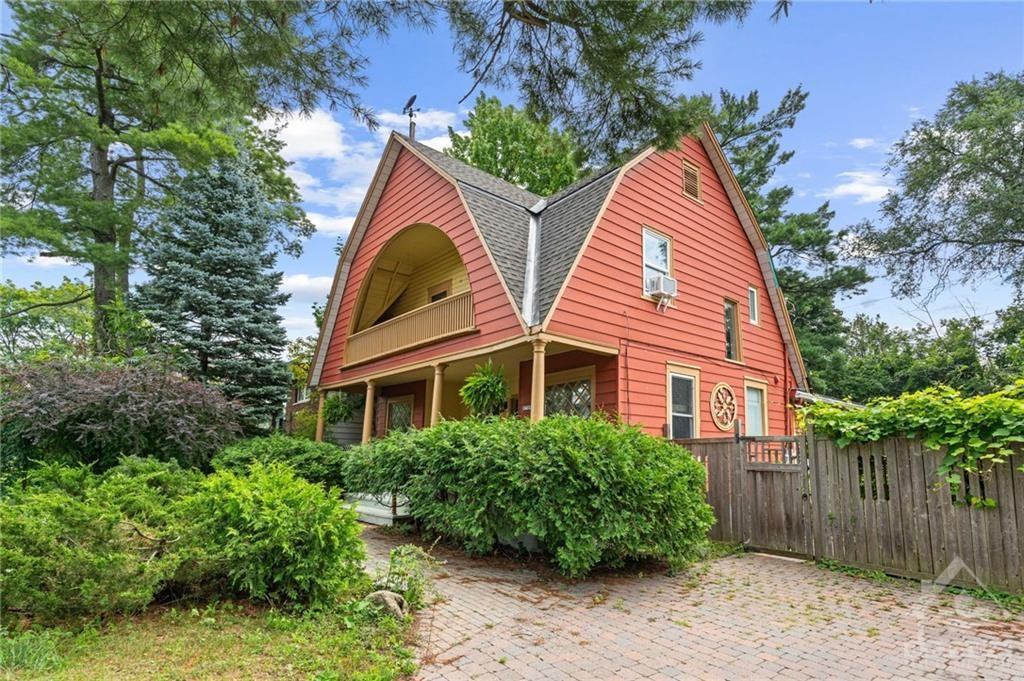 2704 Don Street - Photo 2 of 24