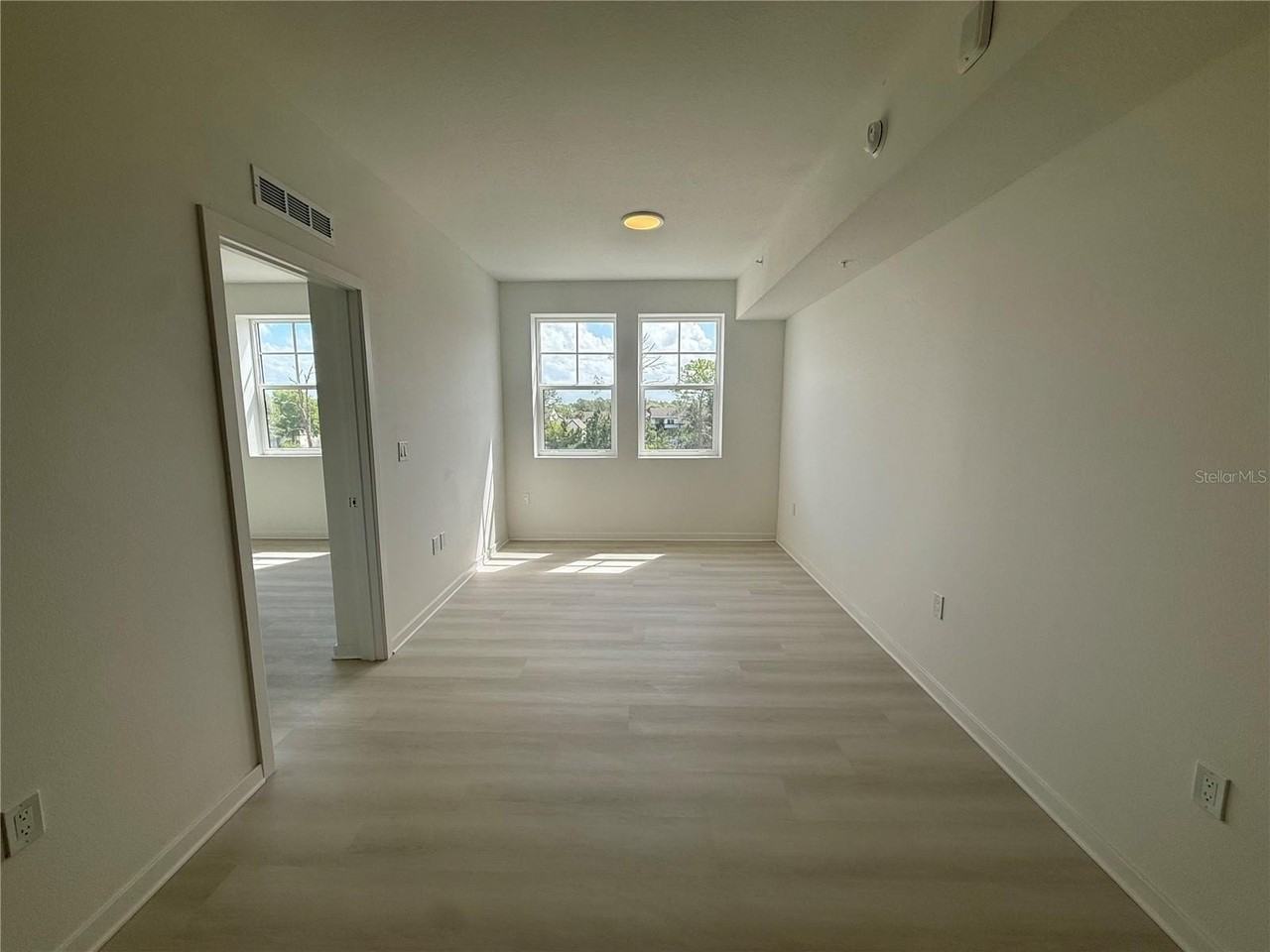 Millenia Palms Dr #424 - Photo 6 of 18