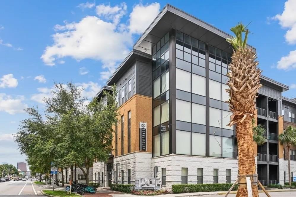 776-1 N ORANGE AVENUE - Photo 2 of 20