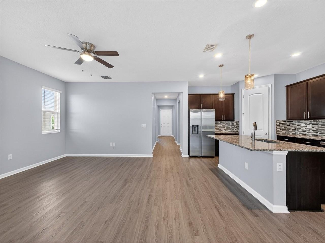 8053 Cherrystone St - Photo 6 of 25