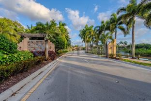 708 Sw 147th Ave - Photo 1 of 1