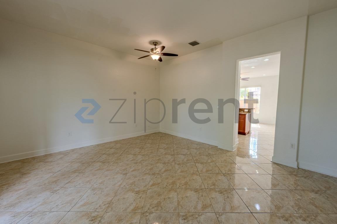 708 Sw 147th Ave - Photo 7 of 39