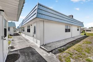 featured image of 1801 Bedford Ln #27