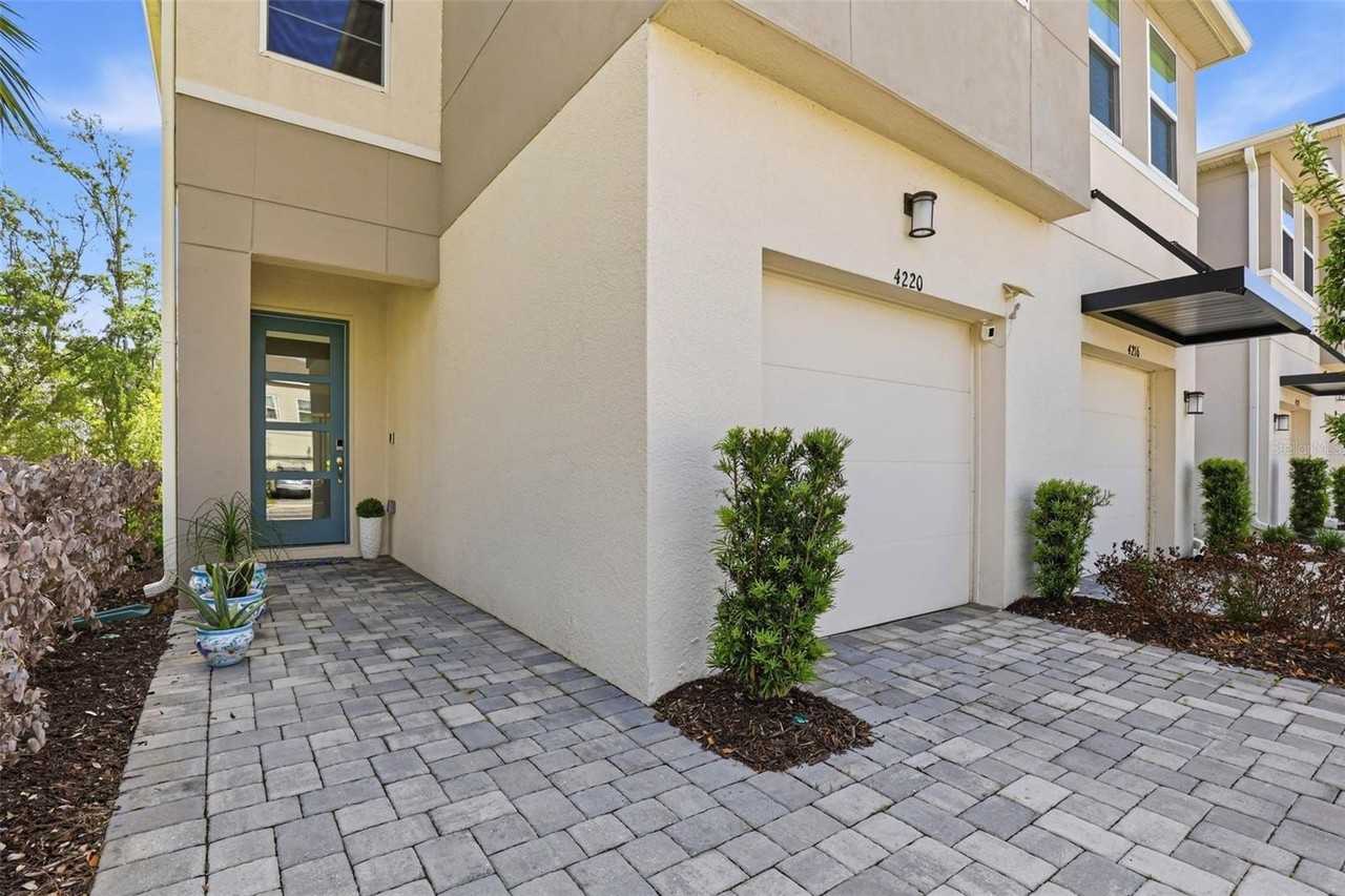 4220 Cloud Hopper Way - Photo 2 of 50