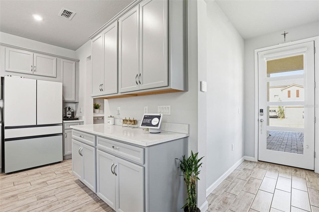 4220 Cloud Hopper Way - Photo 6 of 50