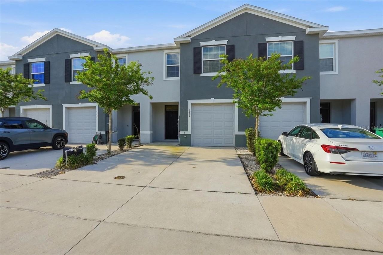 5323 Dragonfly Dr - Photo 2 of 44