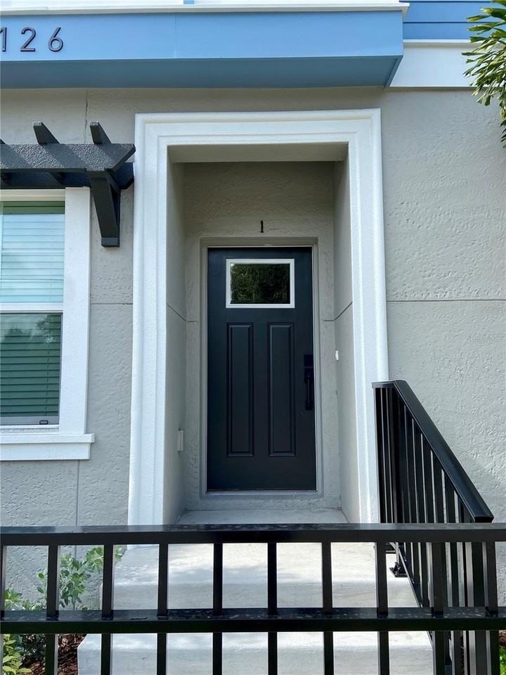 3126 W Azeele St #1 - Photo 2 of 17