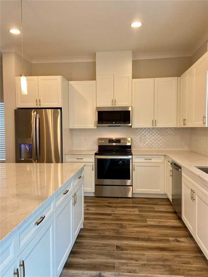 3126 W Azeele St #1 - Photo 7 of 17