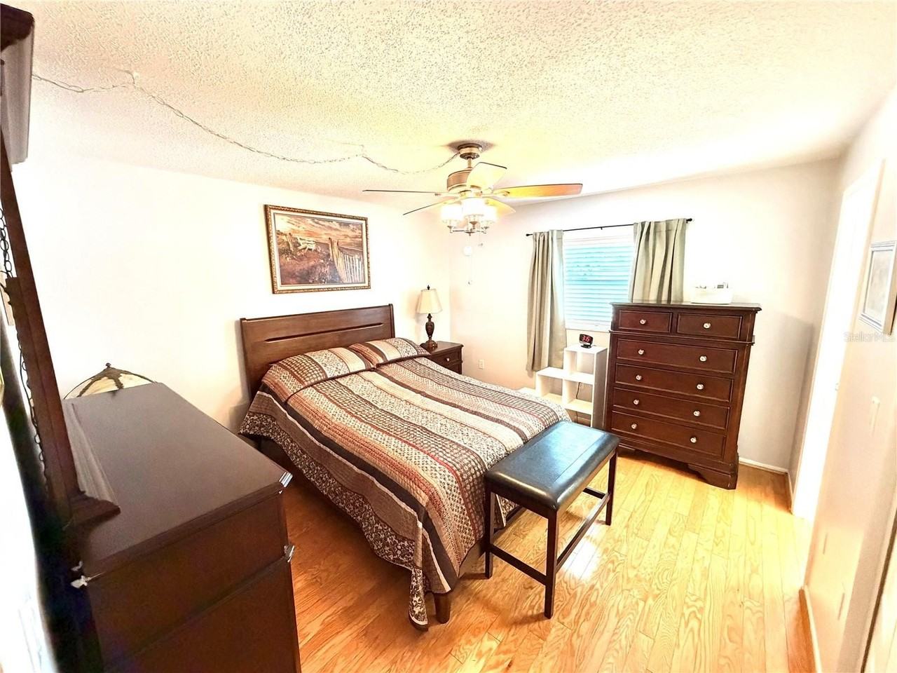 7238 55th Ave N - Photo 5 of 10