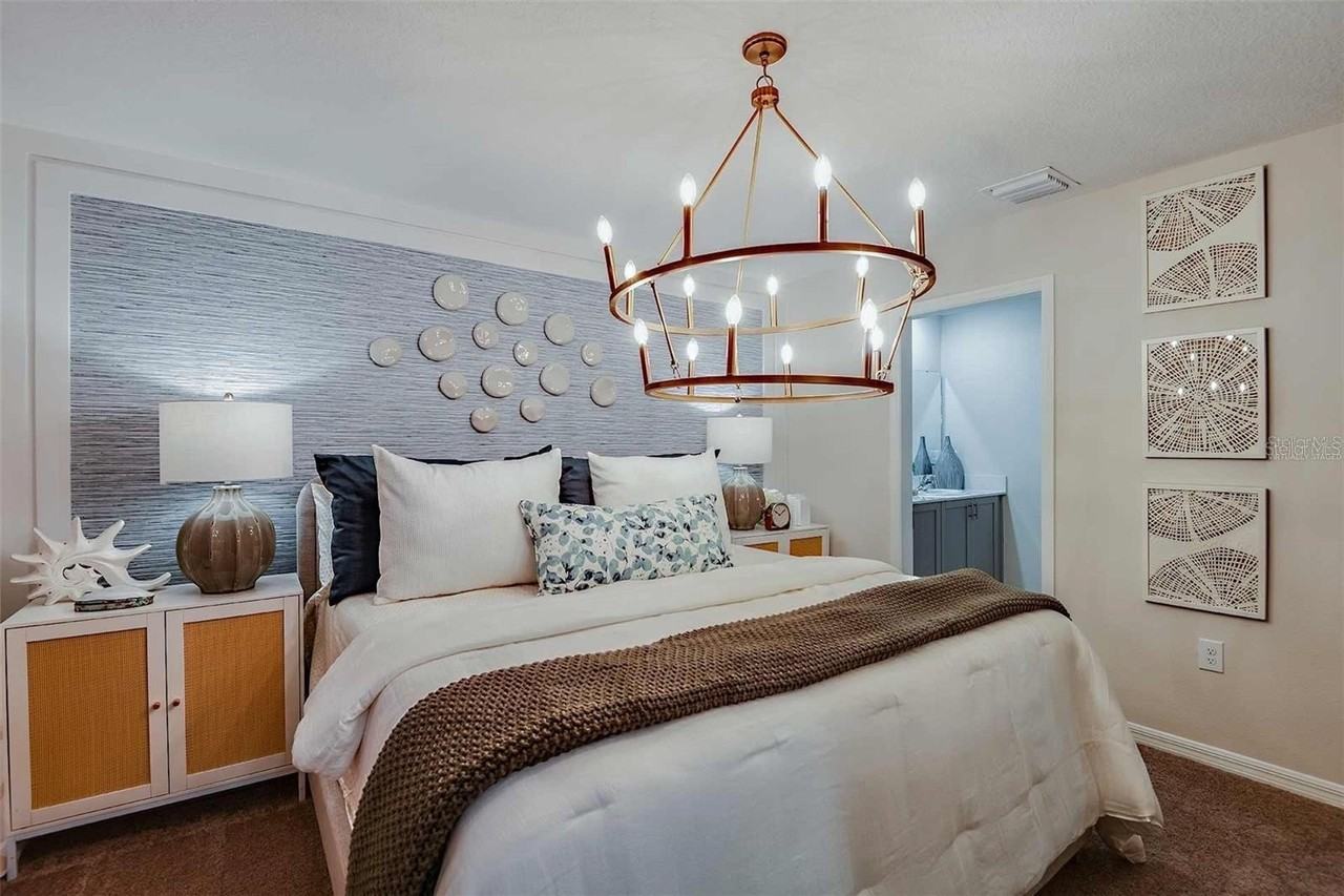 4156 Hummock Pl - Photo 3 of 28