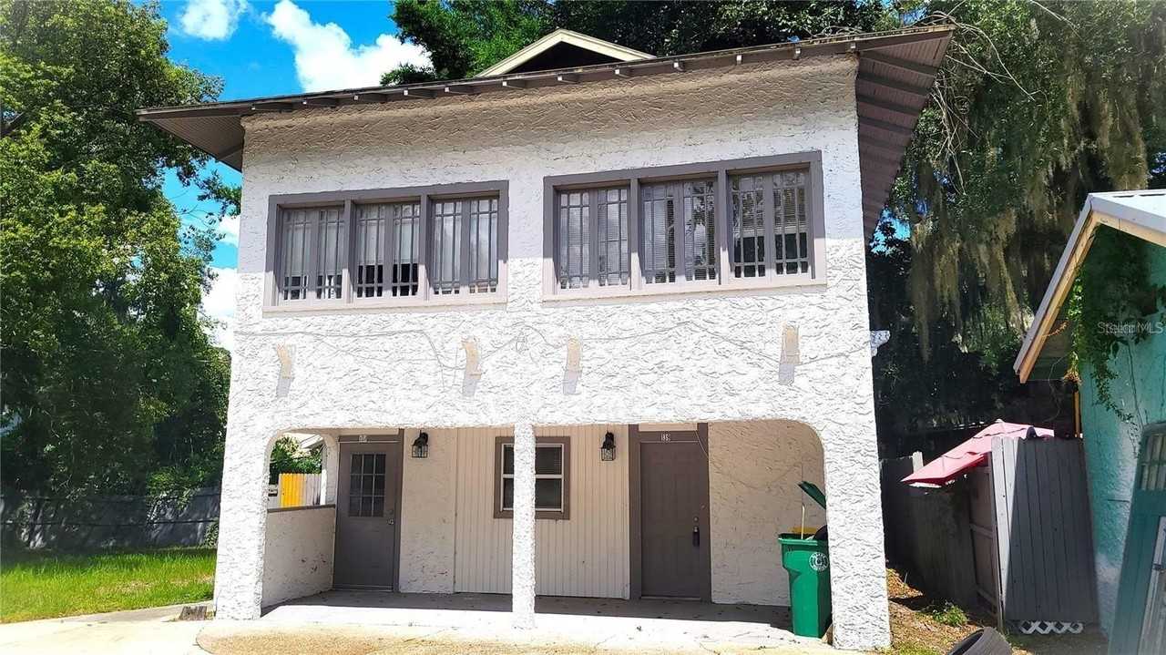 137 S Stone St - Photo 2 of 11