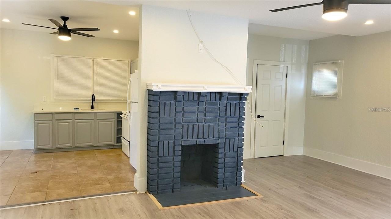 137 S Stone St - Photo 7 of 11