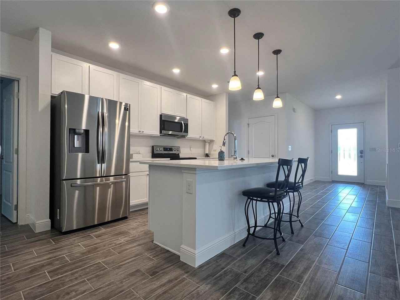 301 Jackson Loop - Photo 6 of 22