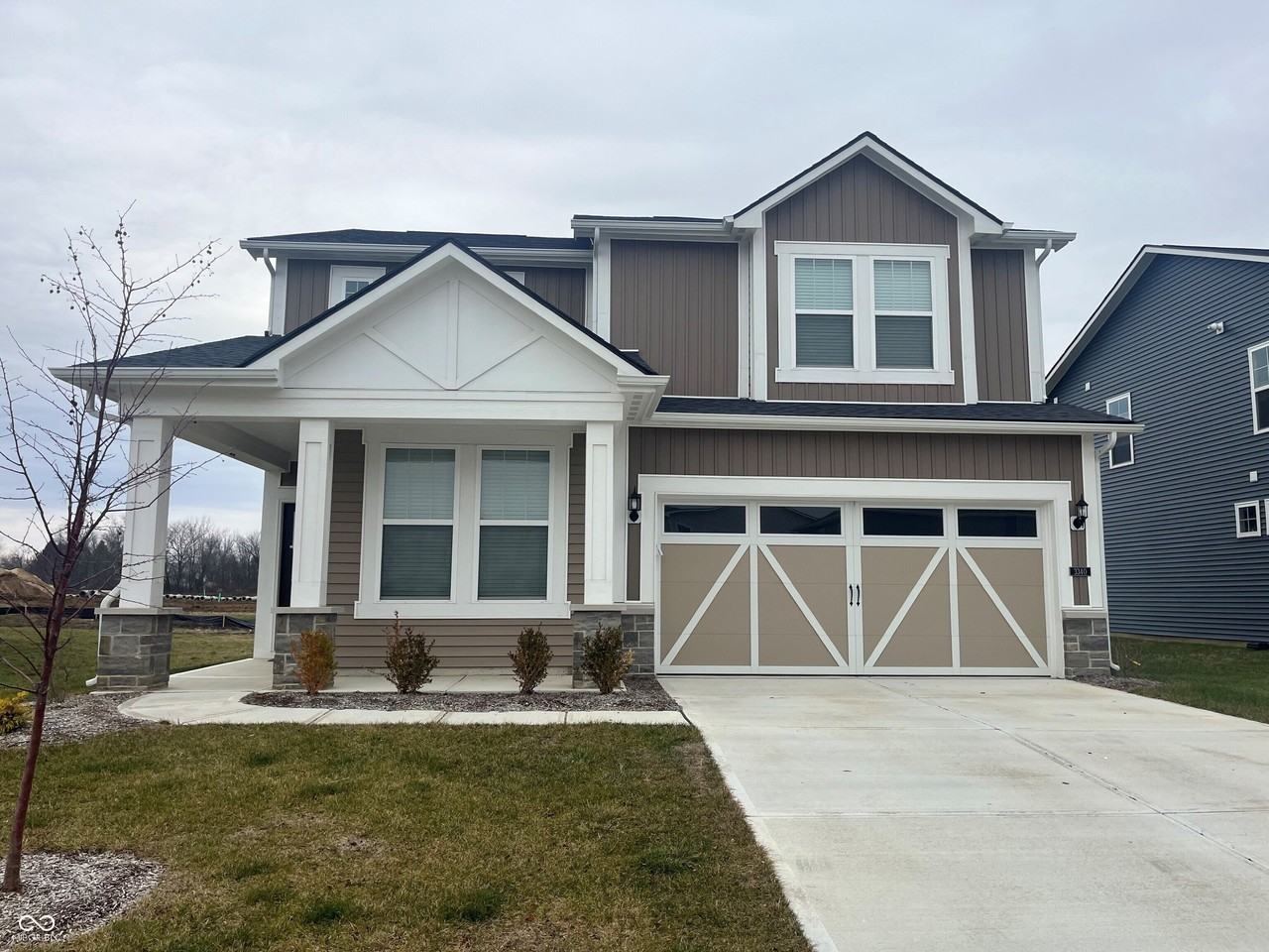 3340 Preakness St - Photo 2 of 28