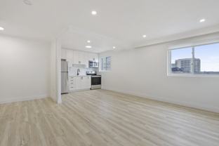 1 Hamilton Avenue North #206 - Photo 1 of 1