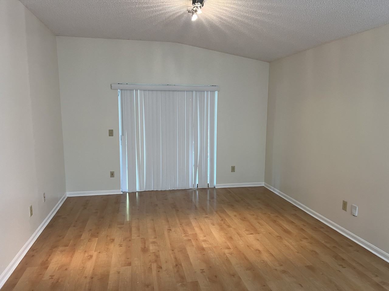 13048 Cog Hill Way - Photo 4 of 14