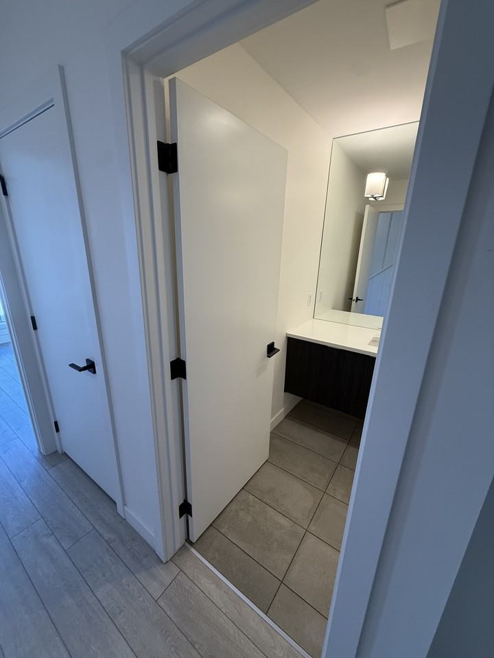 SWITCH Bloc - Photo 4 of 17