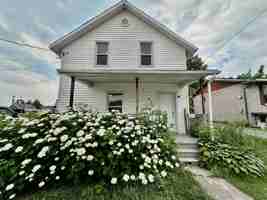 featured image of 83 Green St