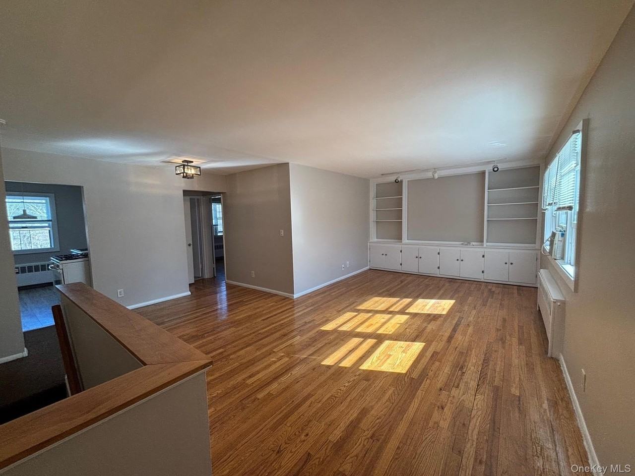 580 Bedford Rd #18 - Photo 4 of 17