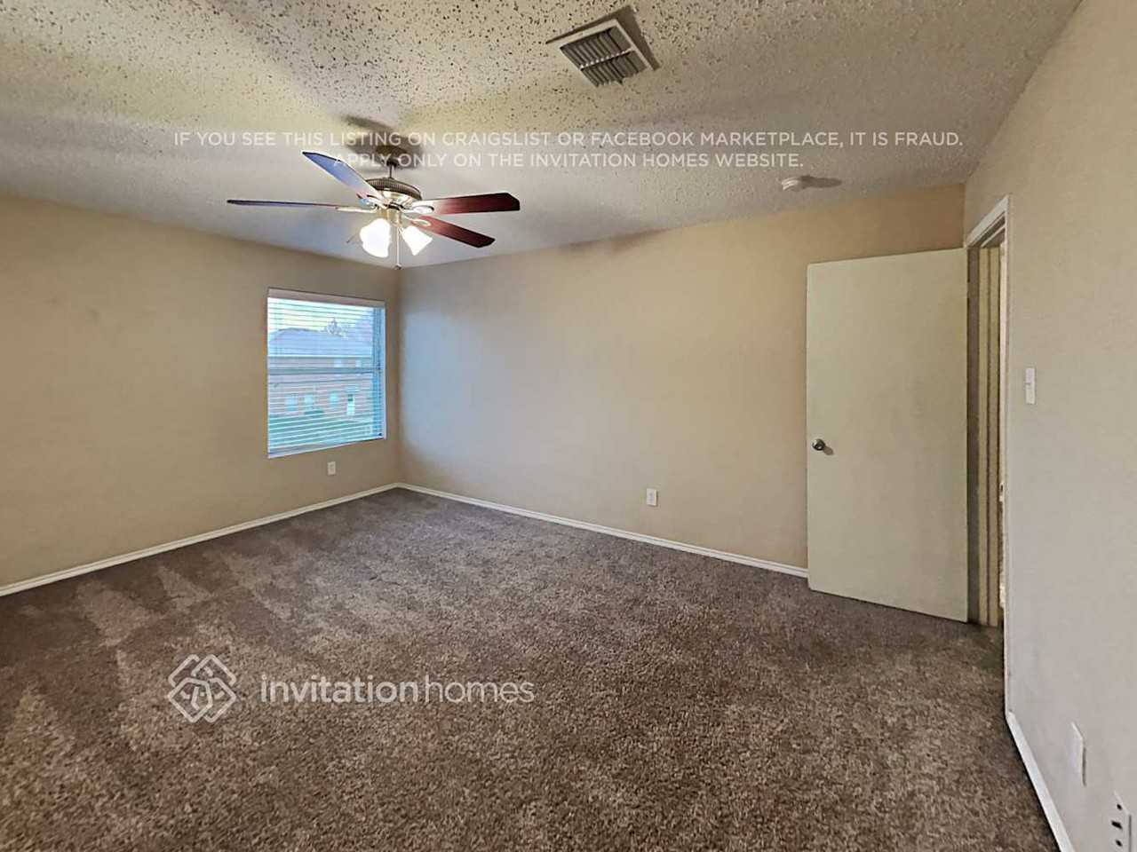 3128 Teodoro Dr - Photo 4 of 10