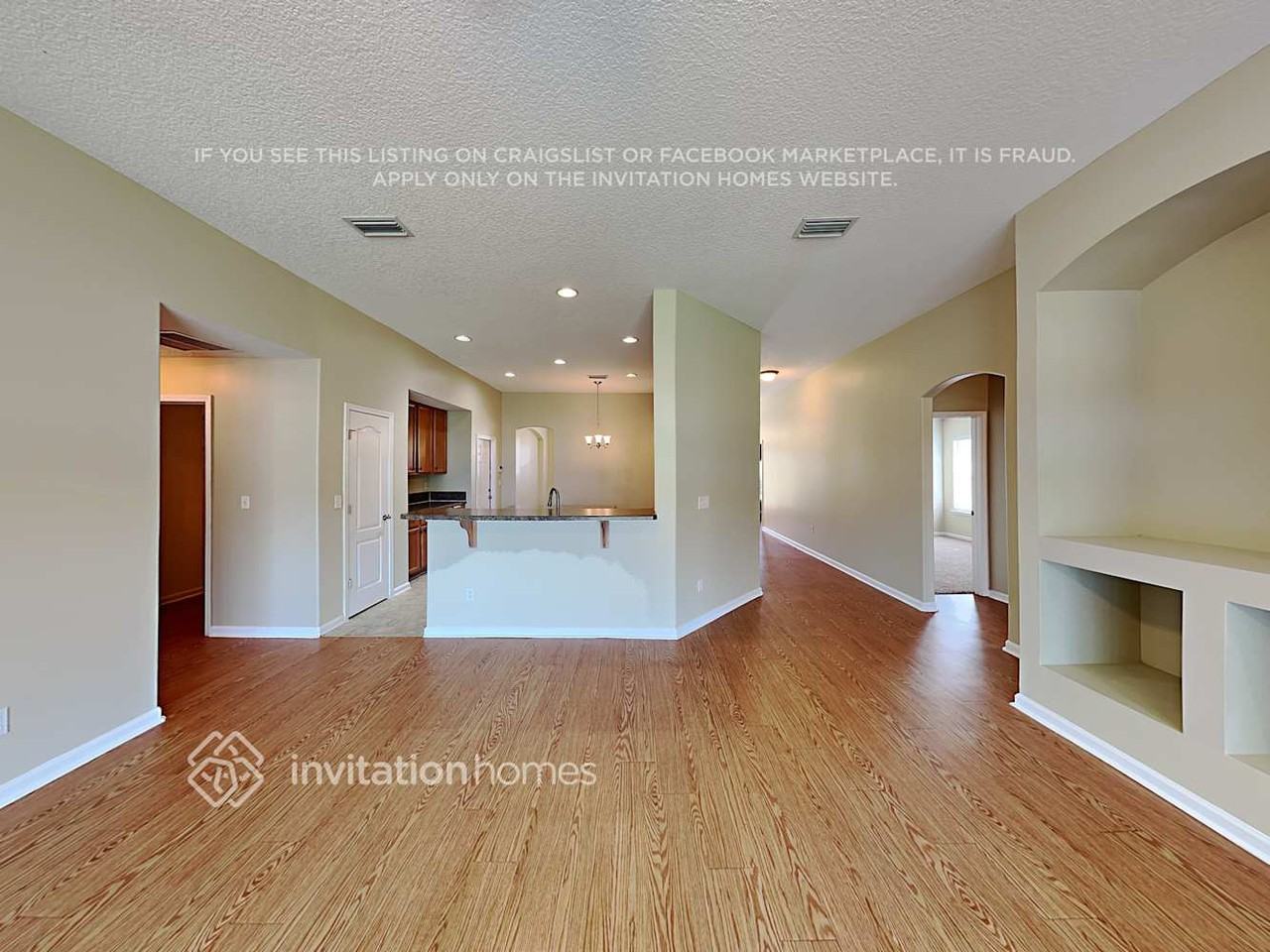 9564 Maidstone Mill Dr W - Photo 4 of 18