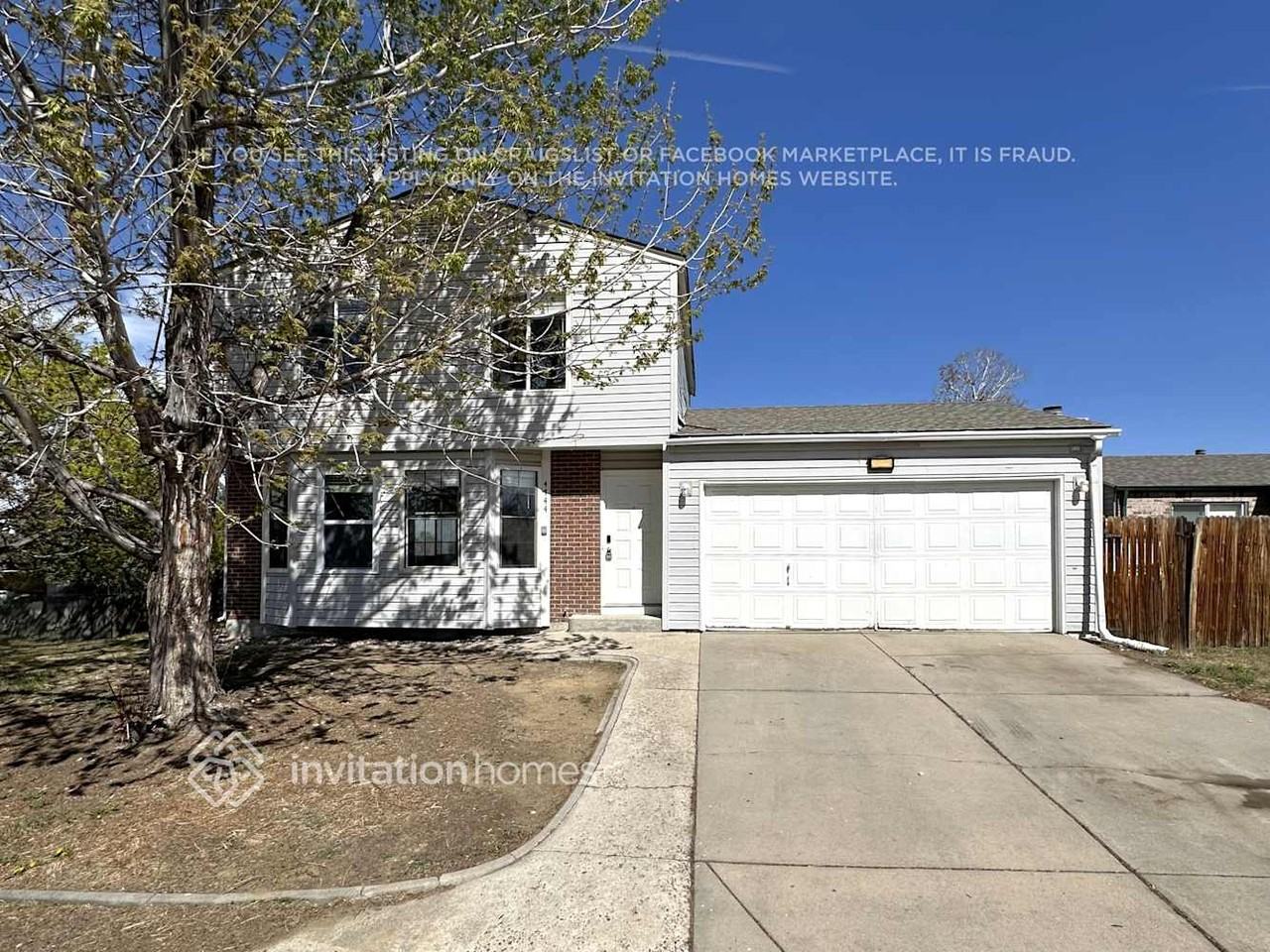 4744 S Salida St - Photo 2 of 13