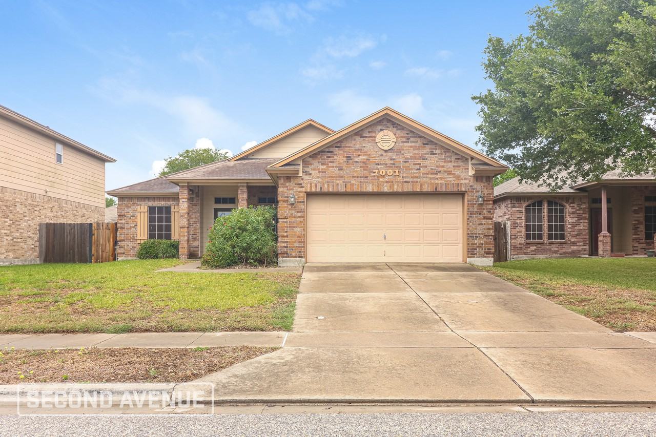 7001 Spanish Wood Dr