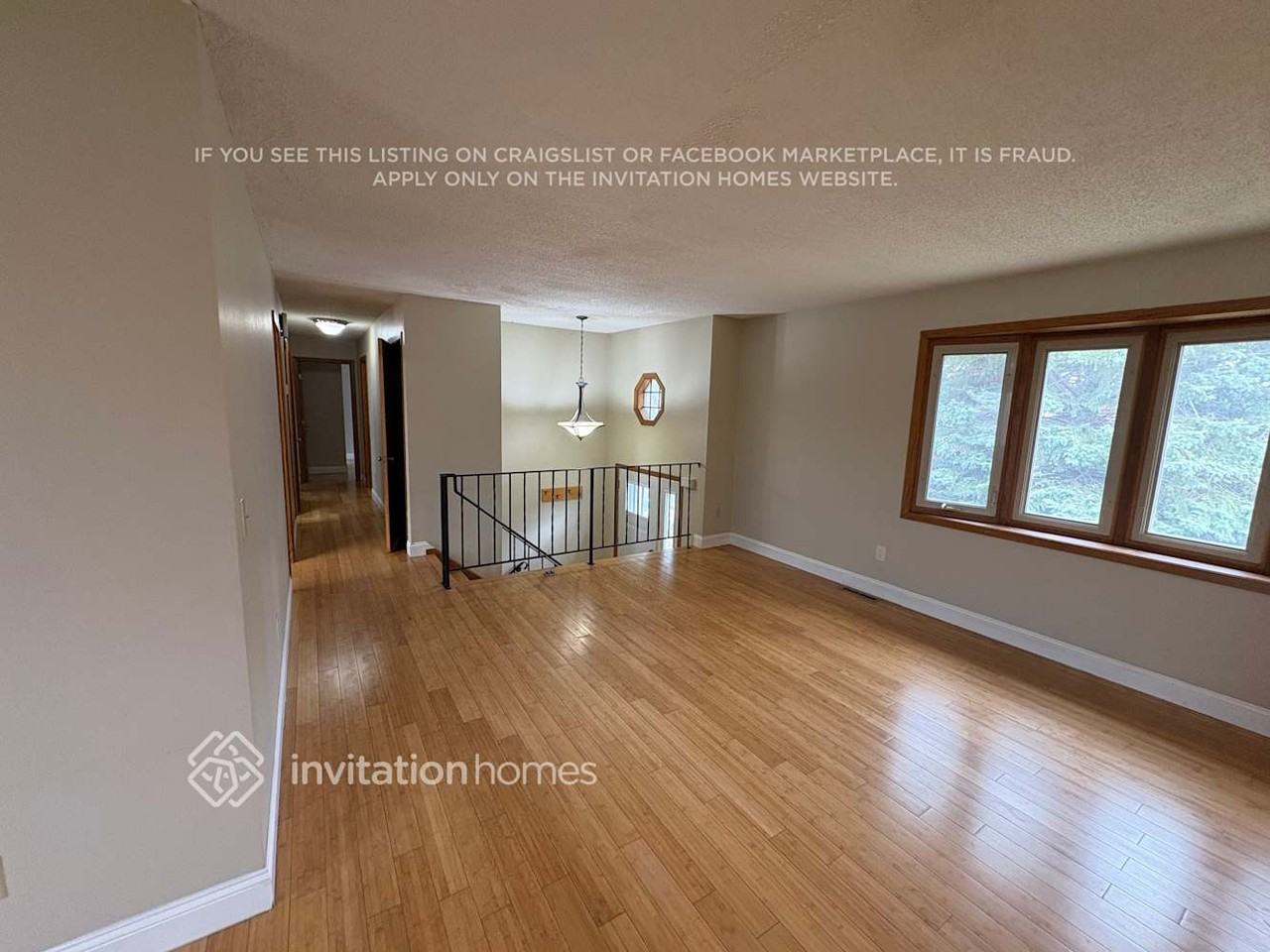 7897 Kingsview Ln N - Photo 4 of 21