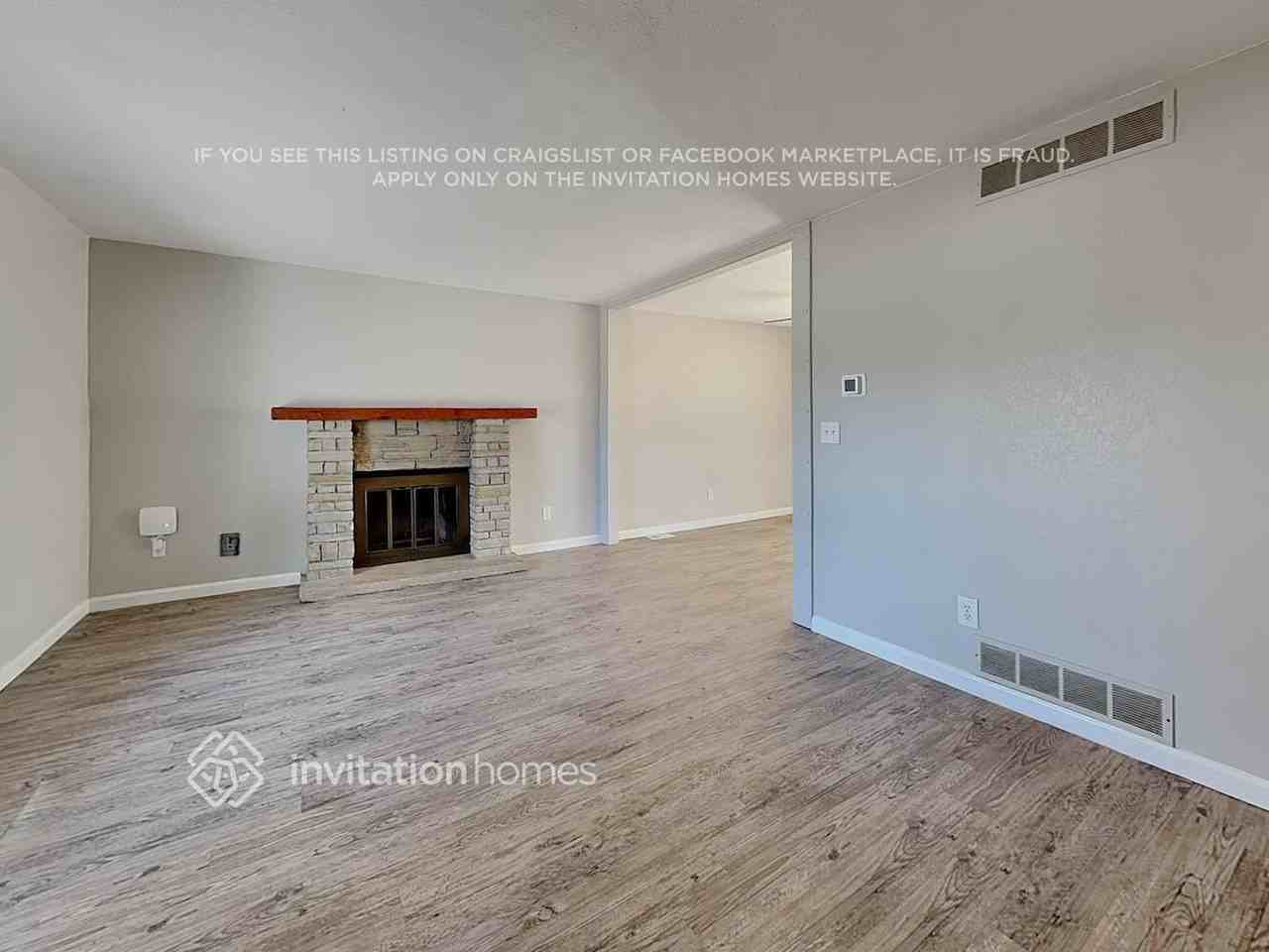 3561 S Lewiston Way - Photo 6 of 21