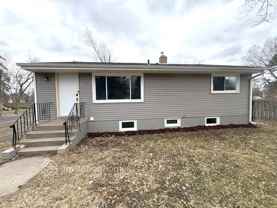 320 Garfield Ave - Photo 1 of 1