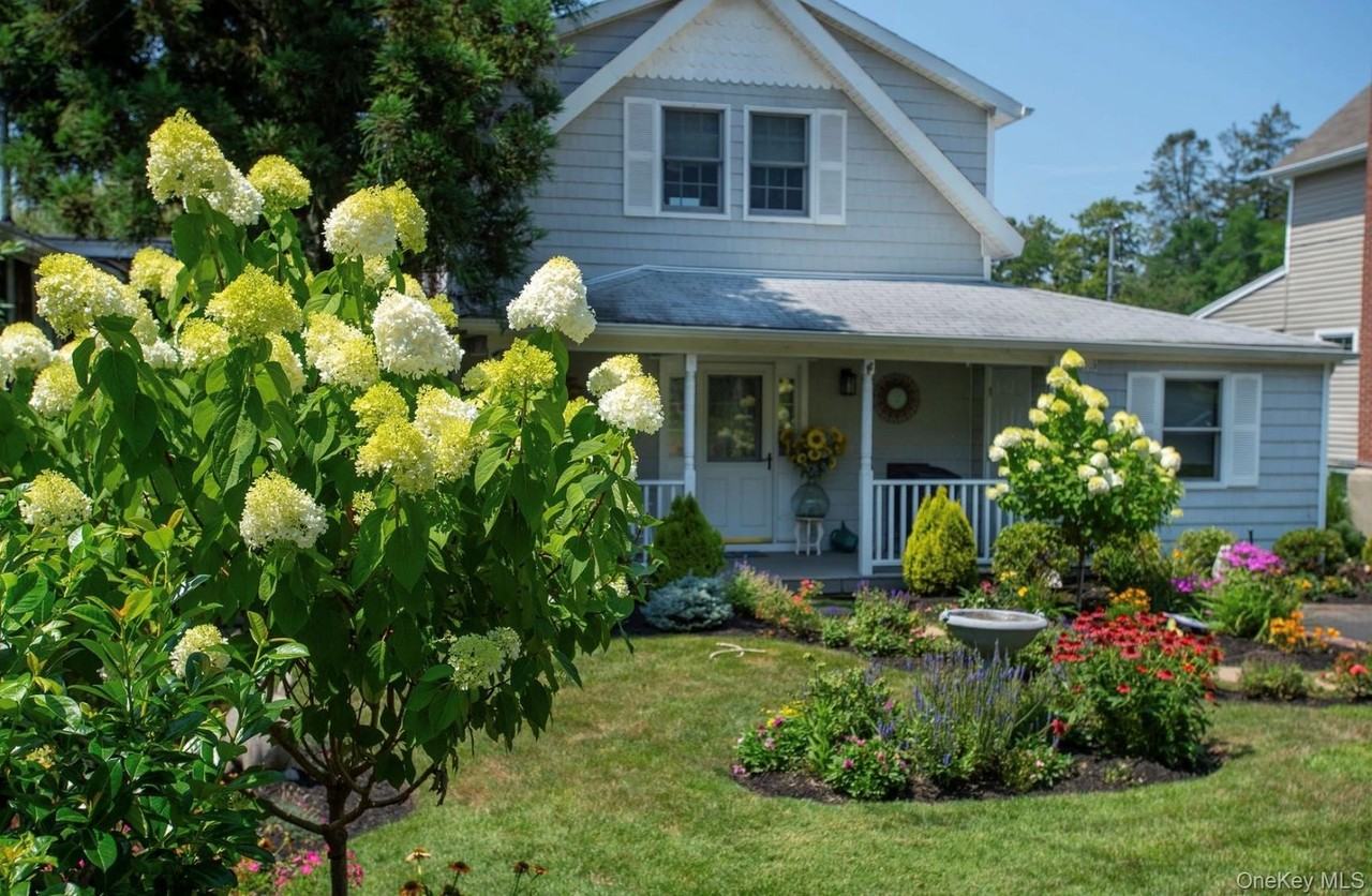 35 Prospect Rd - Photo 3 of 23